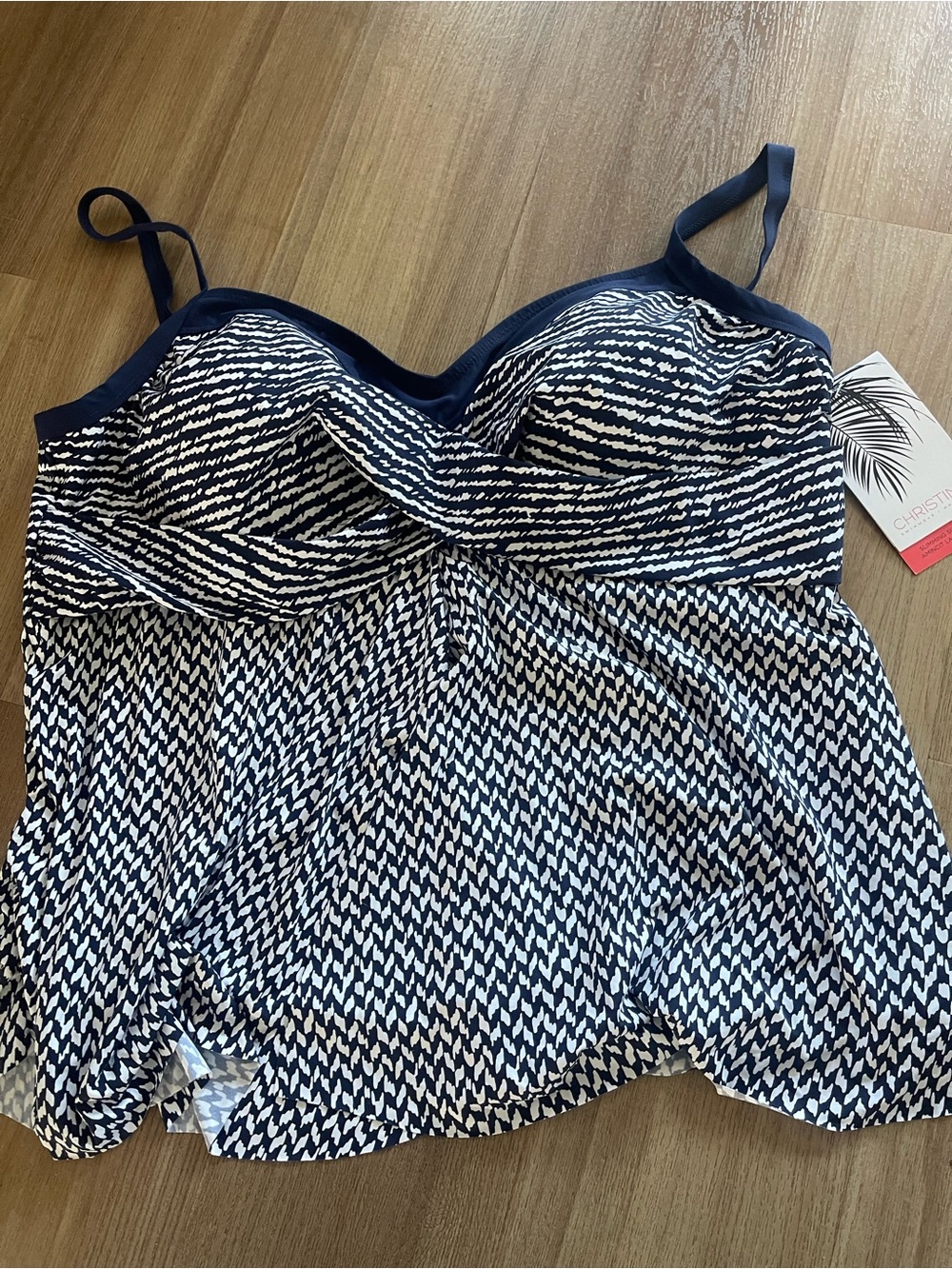NWT Christina Navy and White Patterned Tankini Top 2X